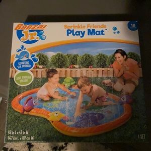 Kids splash pad 18 months +